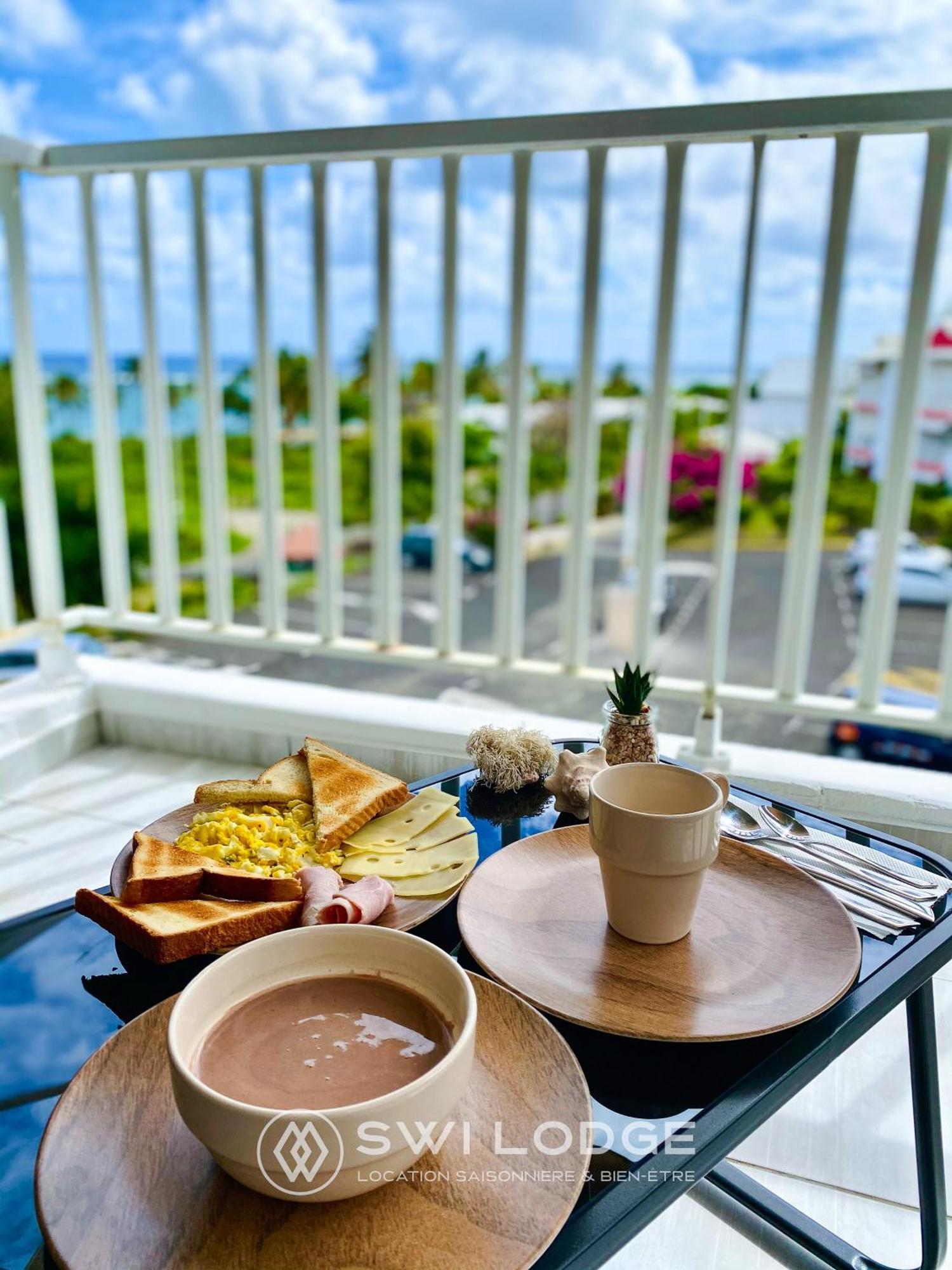 Swilodge Vue Sur Mer ! Petit Dejeuner Et Location De Voiture Possible Льо Мул Екстериор снимка